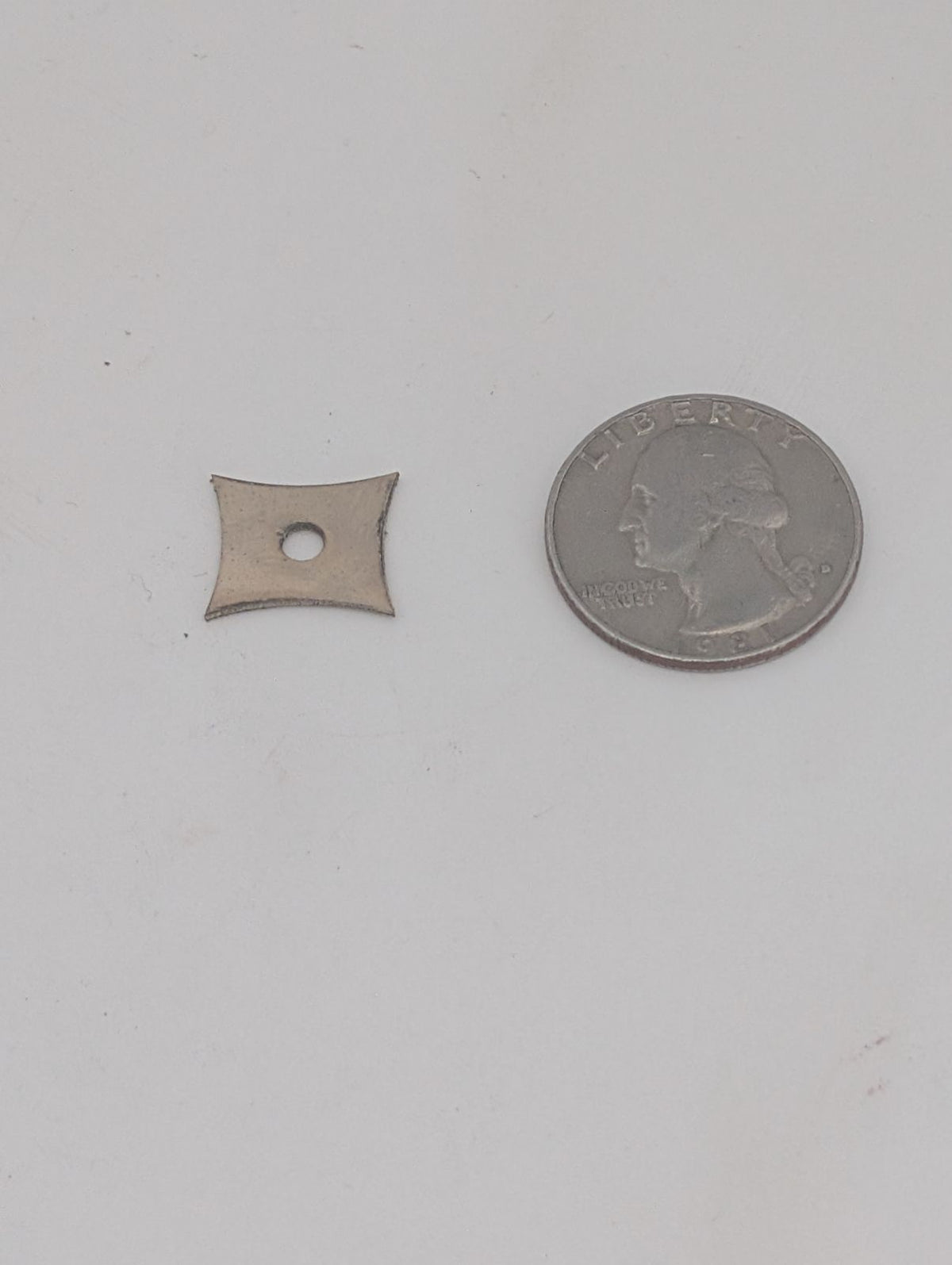 Small Spikey Rectangle Flange