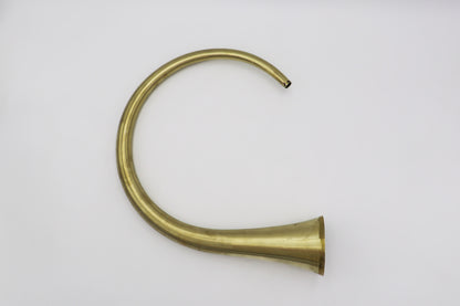 Horn Bell Tails