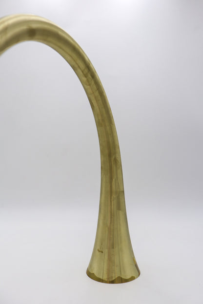 Horn Bell Tails